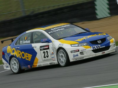 Pierre-Yves Corthals. WTCC Brands Hatch 2006 (&copy; PSP Images)