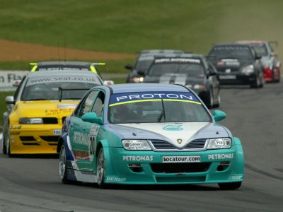 Shaun Watson-Smith. BTCC Brands Hatch 2004 (© PSP Images)