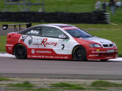 Yvan Muller. 2003 Thruxton  (© PSP Images)