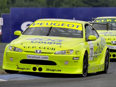 Dan Eaves. 2001 Donington Park (© PSP Images)